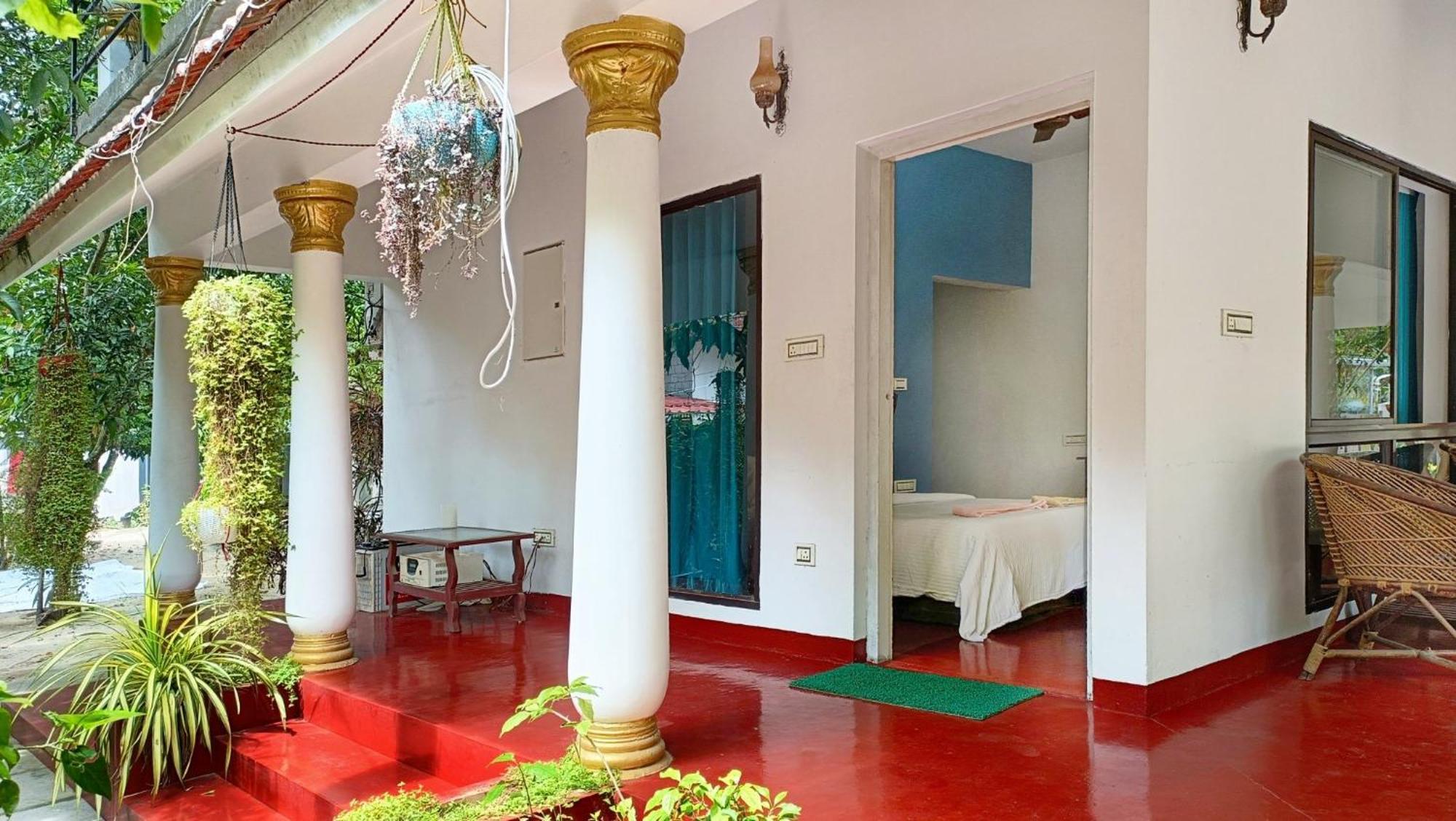 Marari Beach Cleetus Homestay Марарикулам Екстериор снимка