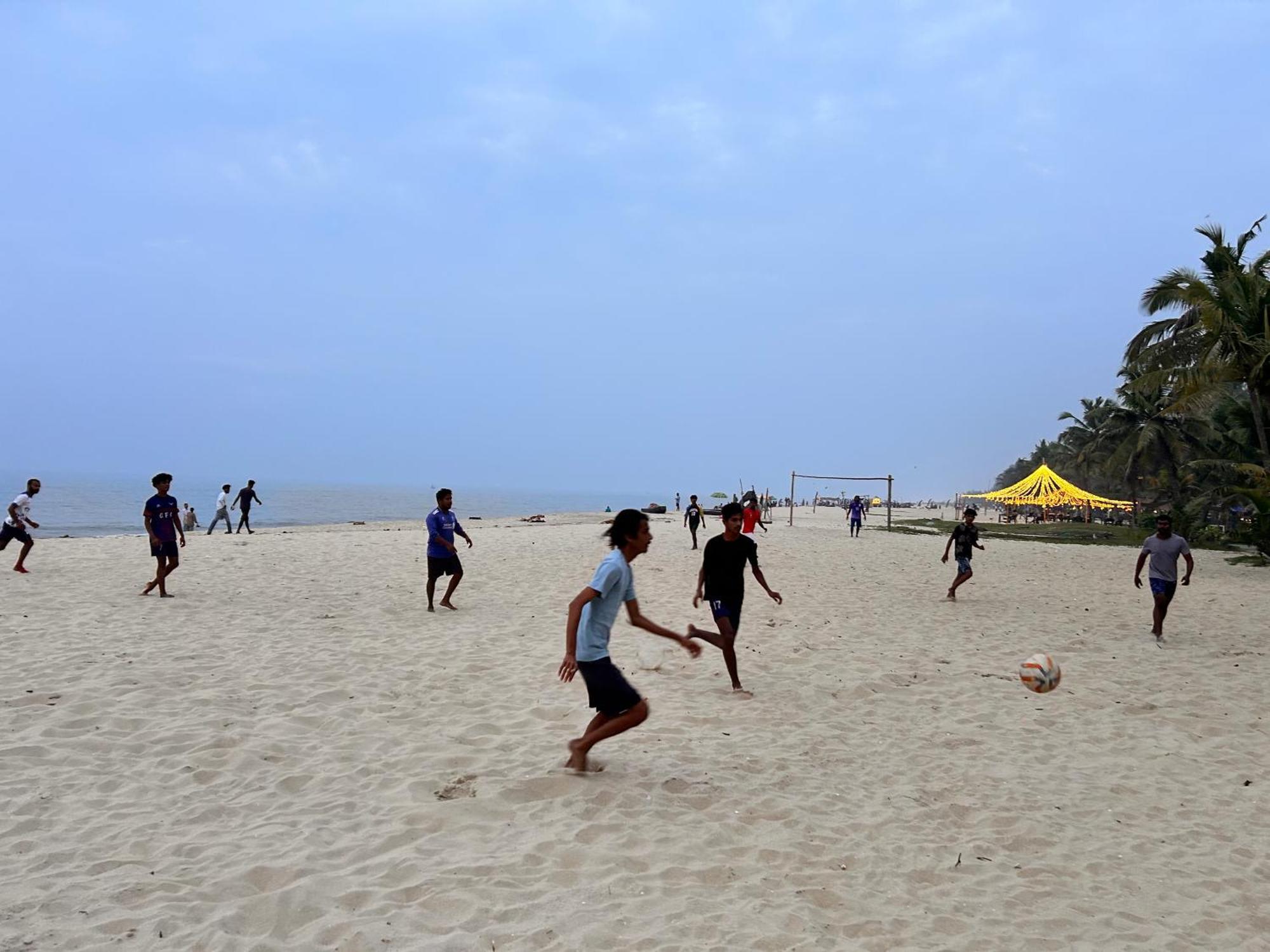 Marari Beach Cleetus Homestay Марарикулам Екстериор снимка